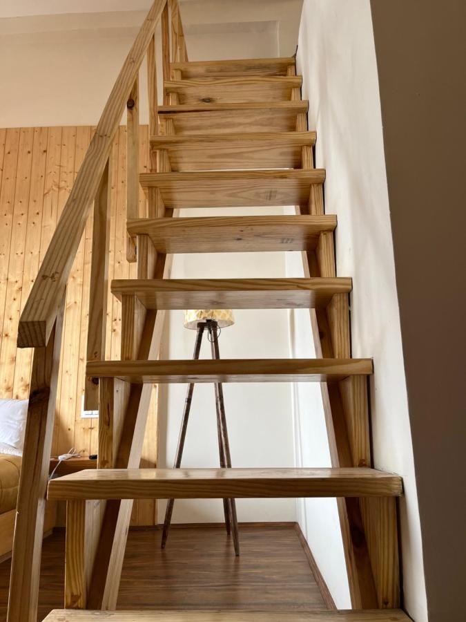 The Bulevar - Whispering Willows Hotel Sissu Bagian luar foto